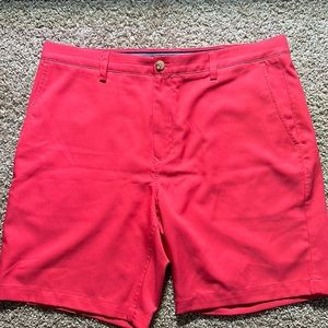Vineyard Vines Link shorts - golf shorts size 38 - pink